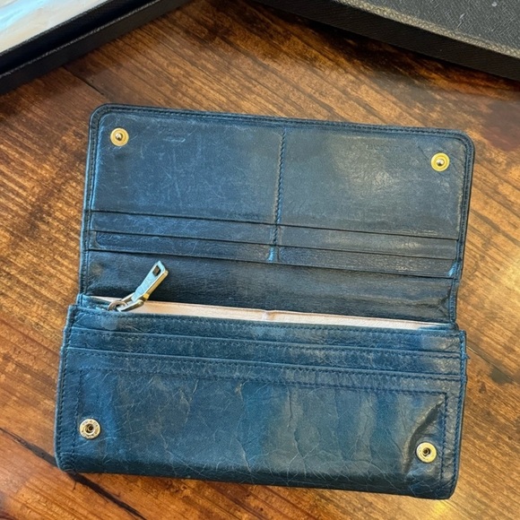 Prada Long Double Snap Flap Wallet Distressed Blue Green Leather Gold Hardware - Picture 5 of 14